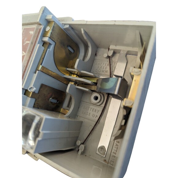 Kodak Hawkeye Flashfun Camera 1960s Main Housing Beige Vintage Inside Internal - Picture 4 of 6